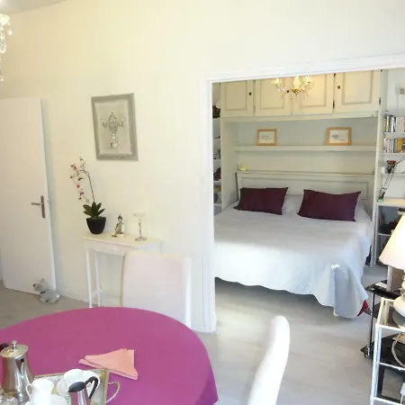 Les Grands Cedres C1 7 Avenue De Fabron Appartamento