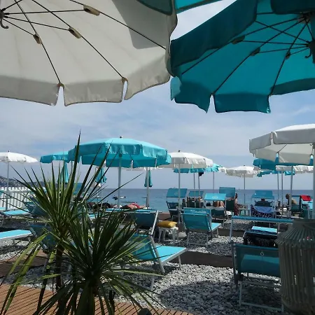 Les Grands Cedres C1 7 Avenue De Fabron Apartment